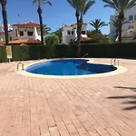 Precioso Y Soleado
